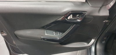 Peugeot 208 75 5 porte Active (3)