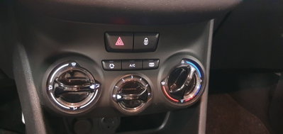 Peugeot 208 75 5 porte Active (6)