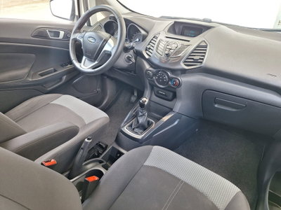 Ford EcoSport 1.5 TDCi 95 CV Plus (18)