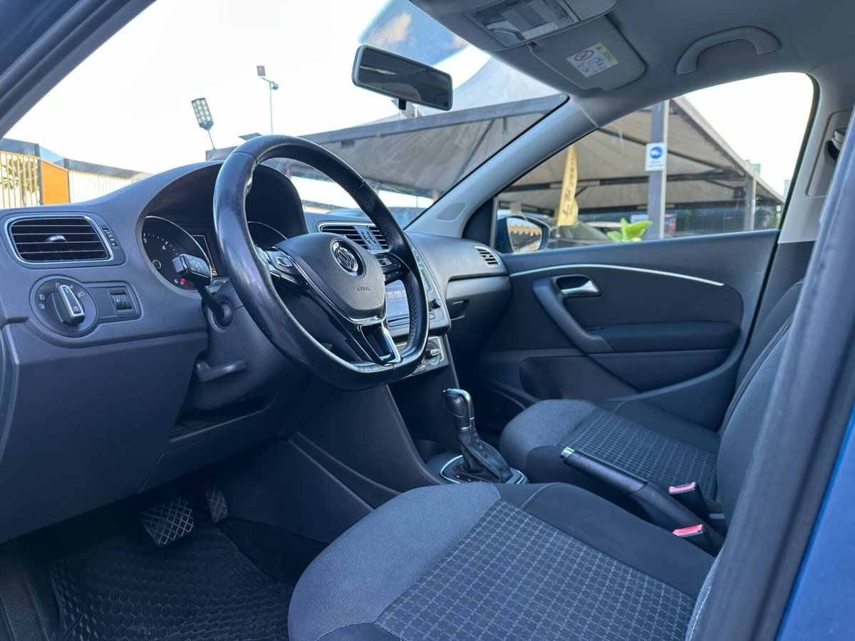 Volkswagen Polo 1.4 TDI 90 CV DSG 5p. Comfortline BlueMotion Technology (10)
