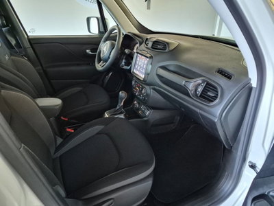 Jeep Renegade 1.3 T4 190CV PHEV 4xe AT6 Limited (14)