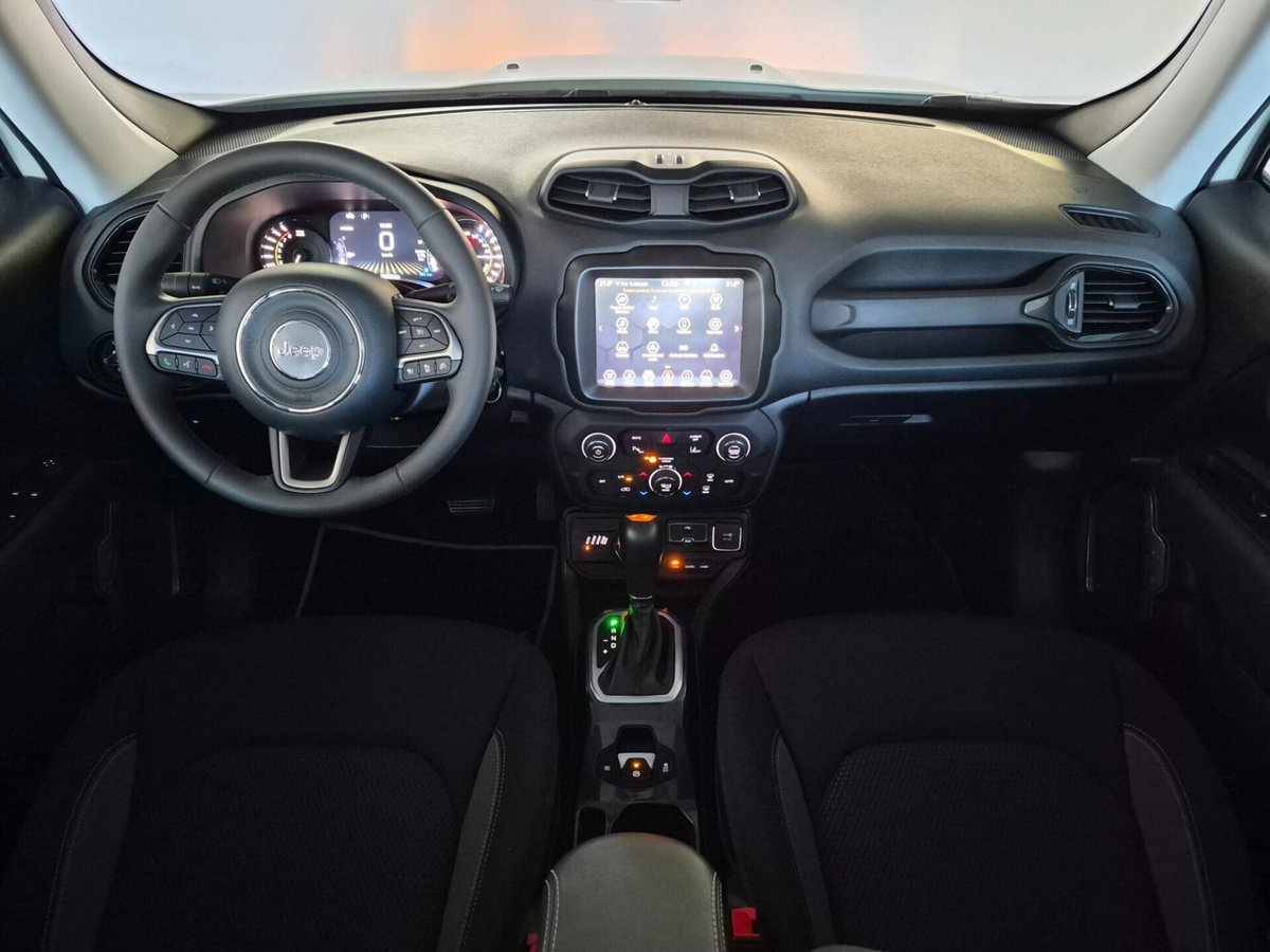 Jeep Renegade 1.3 T4 190CV PHEV 4xe AT6 Limited (2)