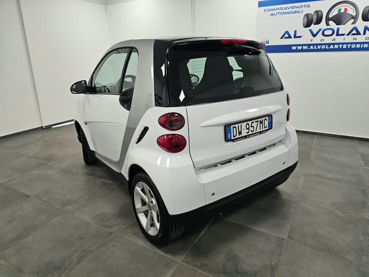 smart Fortwo 1000 62 kW coupé pulse (5)