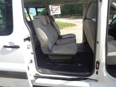 Fiat Scudo Furgone 2.0 MJT PC-TN Furgone Vetrato 12q. Comfort (12)