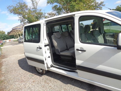 Fiat Scudo Furgone 2.0 MJT PC-TN Furgone Vetrato 12q. Comfort (13)
