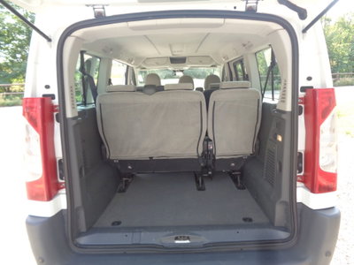 Fiat Scudo Furgone 2.0 MJT PC-TN Furgone Vetrato 12q. Comfort (14)