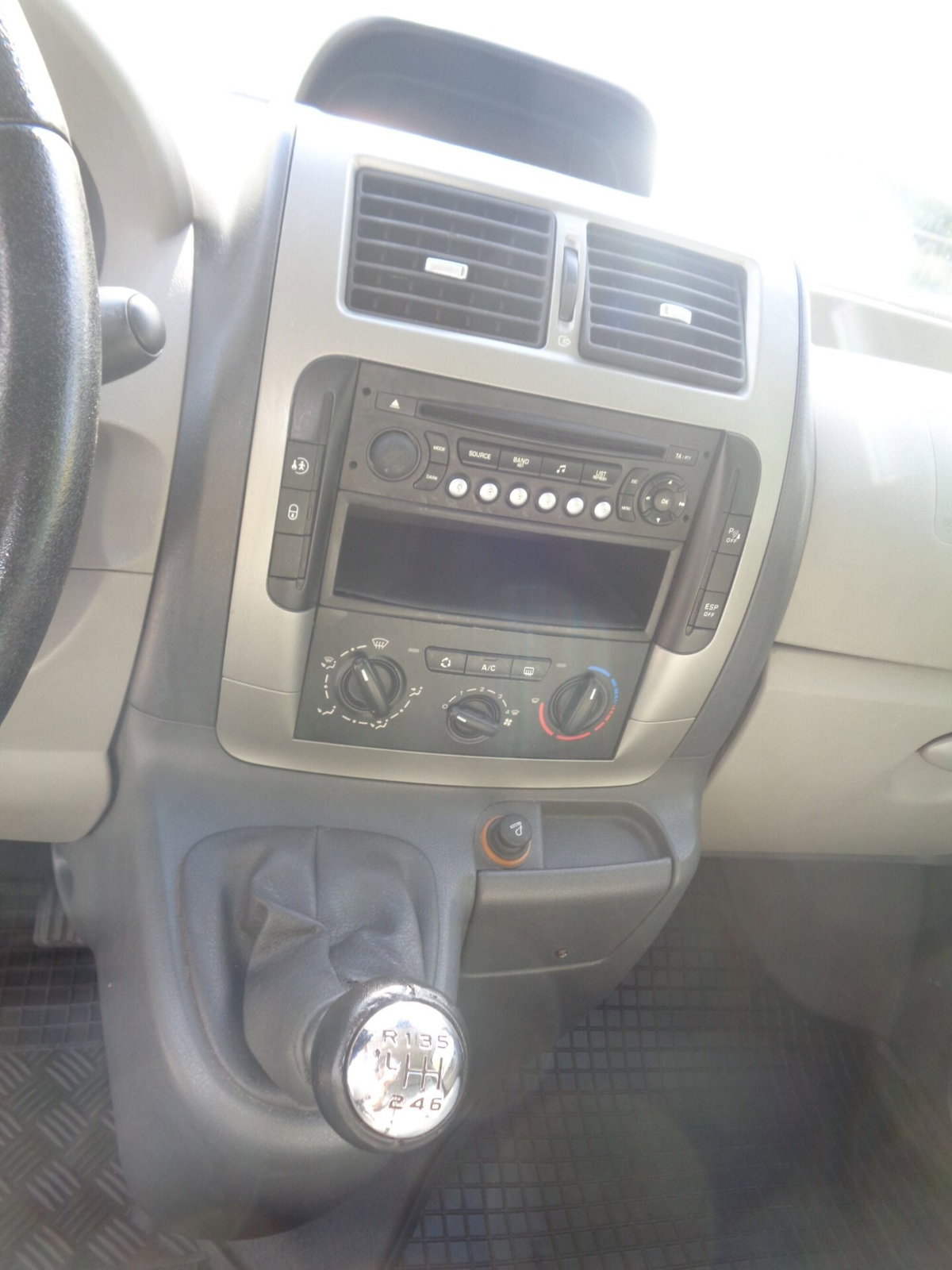 Fiat Scudo Furgone 2.0 MJT PC-TN Furgone Vetrato 12q. Comfort (8)