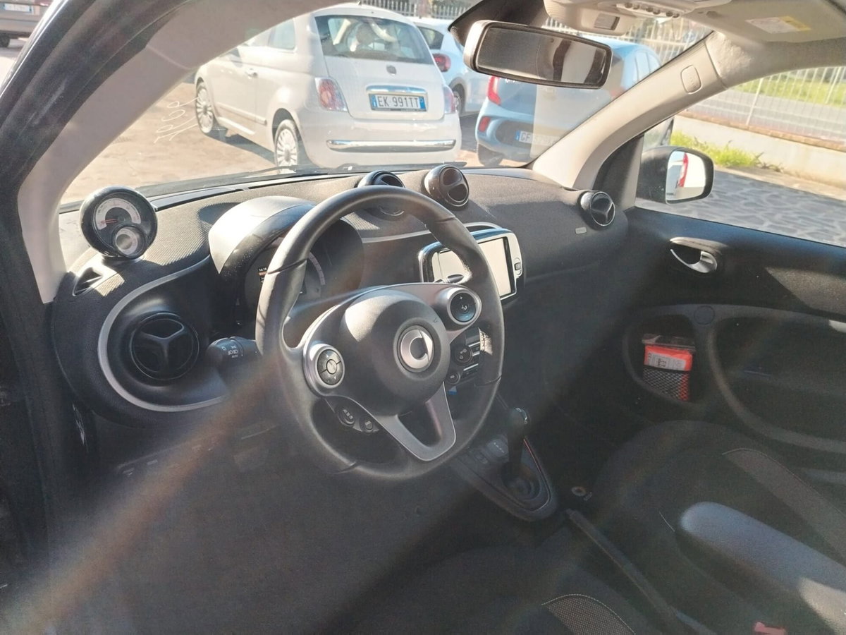 smart Fortwo EQ Passion Nightsky (6)