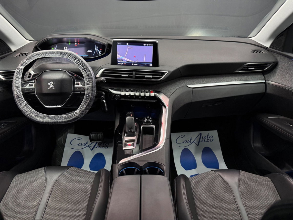 Peugeot 3008 BlueHDi 120 EAT6 S&S Allure (9)