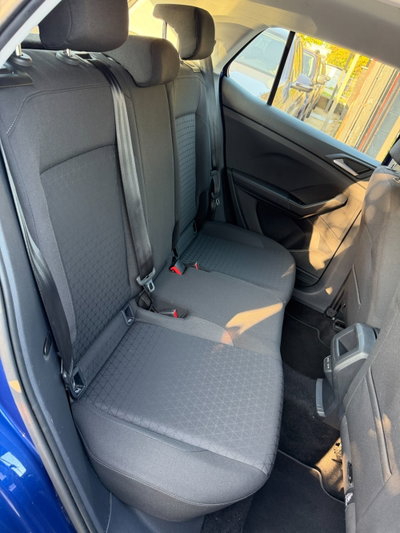 Volkswagen T-Cross 1.0 TSI 110 CV Sport (13)