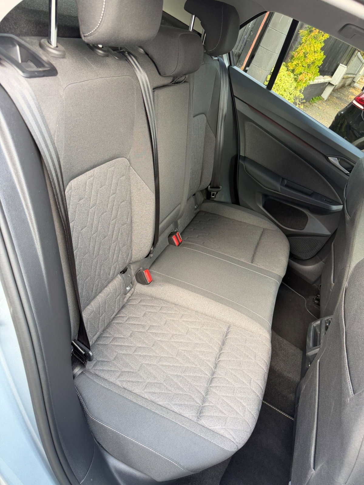 Volkswagen Golf 2.0 TDI 150 CV DSG SCR R-Line (12)