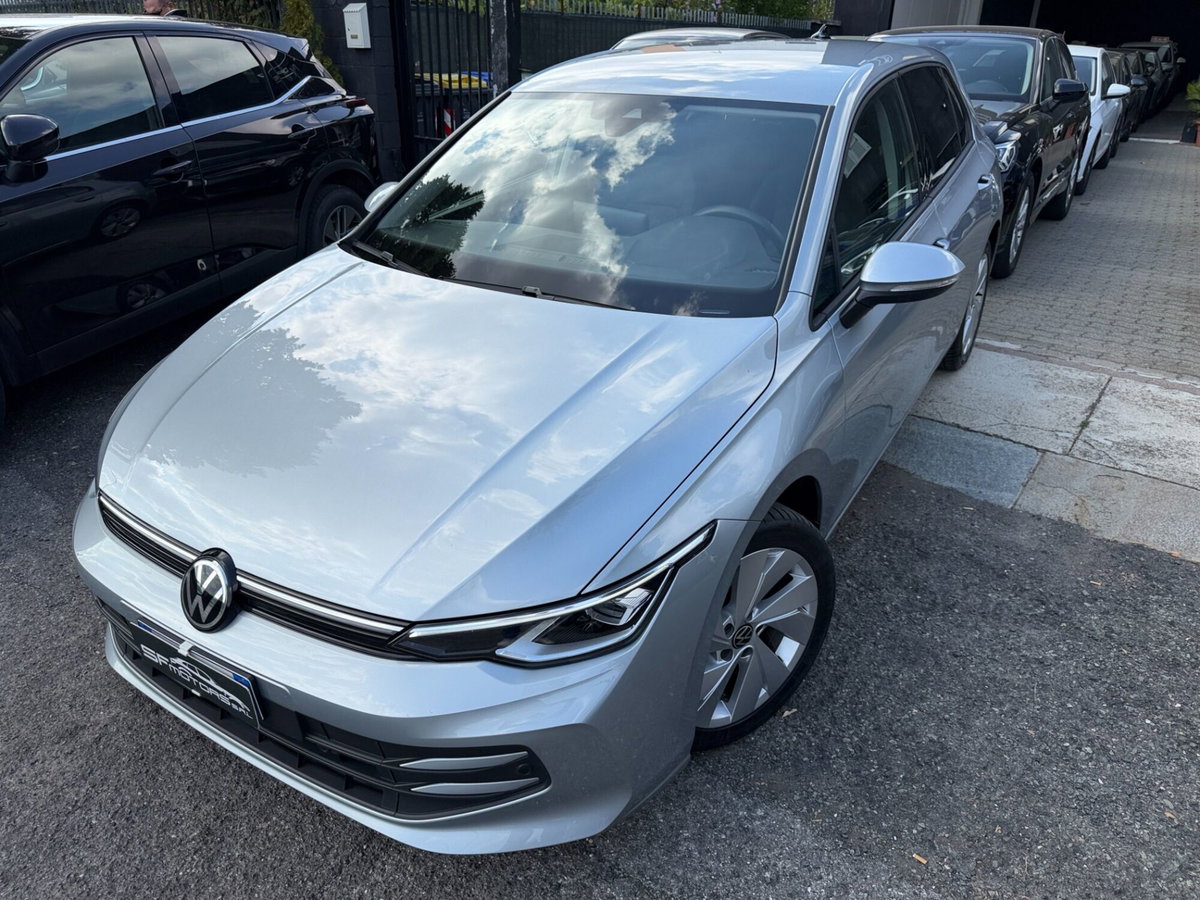 Volkswagen Golf 2.0 TDI 150 CV DSG SCR R-Line (3)