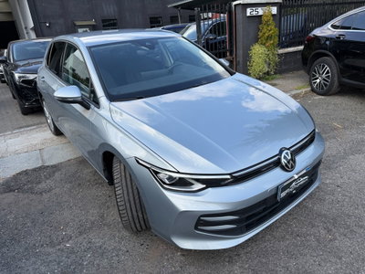 Volkswagen Golf 2.0 TDI 150 CV DSG SCR R-Line (6)