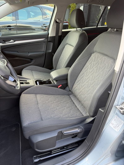 Volkswagen Golf 2.0 TDI 150 CV DSG SCR R-Line (8)