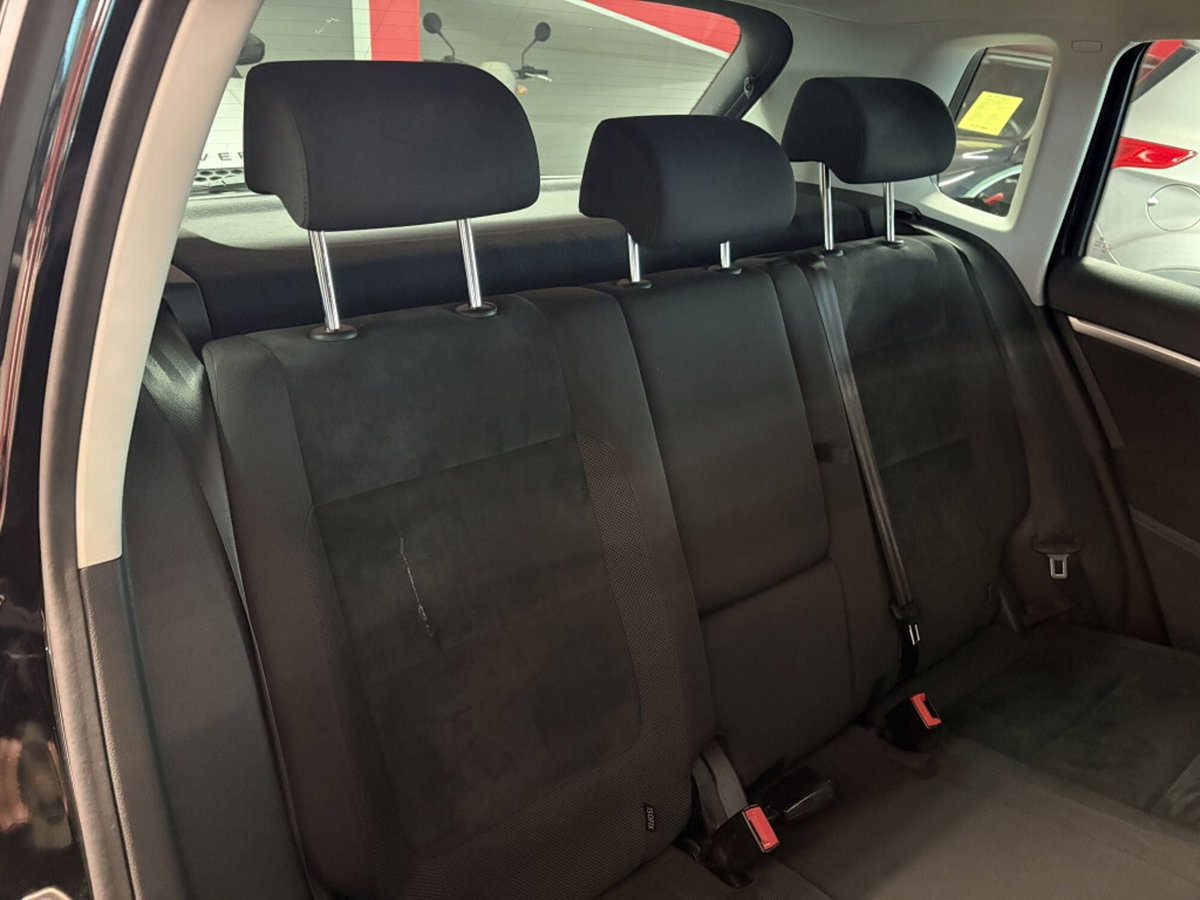 Volkswagen Tiguan 2.0 tdi Edition 150cv dsg (10)