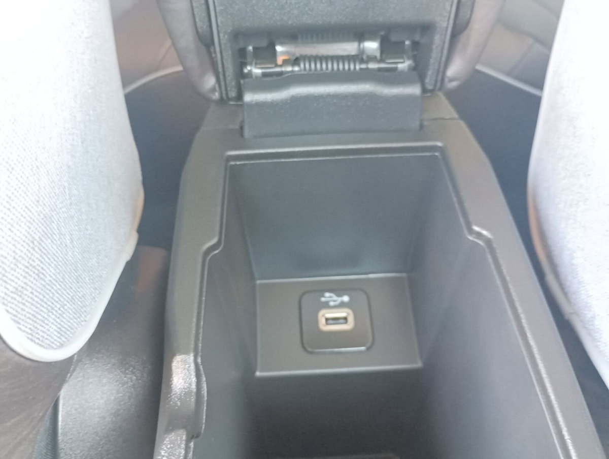 Fiat 500X 1.6 MultiJet 120 CV Lounge (17)
