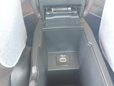 Fiat 500X 1.6 MultiJet 120 CV Lounge (17)