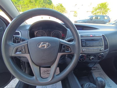 Hyundai i20 1.1 CRDi 5p. Classic (6)