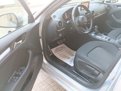 Audi A3 Sportback 1.6 TDI S tronic Business (13)