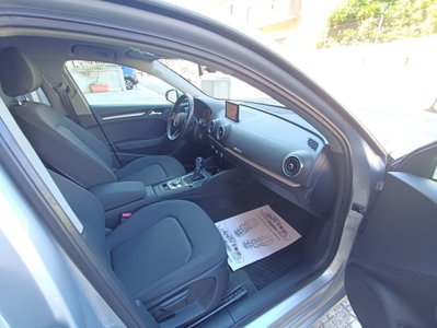 Audi A3 Sportback 1.6 TDI S tronic Business (17)