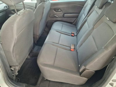 Dacia Jogger Jogger 1.0 TCe GPL 100 CV 5 posti Essential (14)