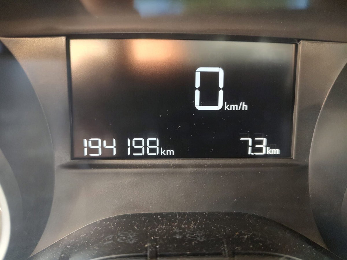 Peugeot 208 82 5p. GPL Active (11)