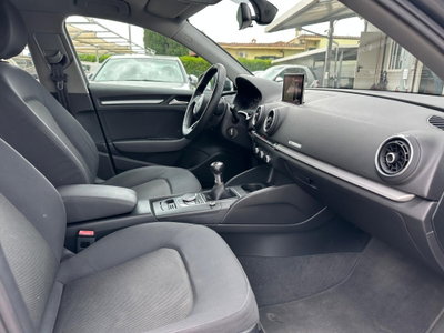 Audi A3 1.6 TDI ultra Attraction (14)