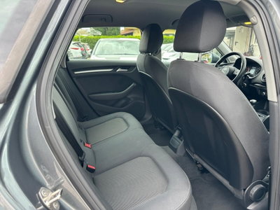 Audi A3 1.6 TDI ultra Attraction (16)