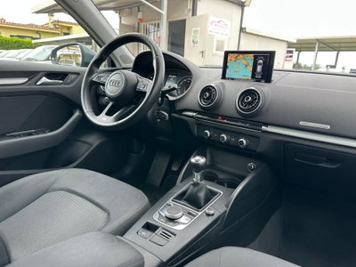 Audi A3 1.6 TDI ultra Attraction (17)