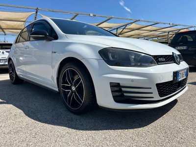 Volkswagen Golf GTD 2.0 TDI DSG 5p. BlueMotion Technology usata