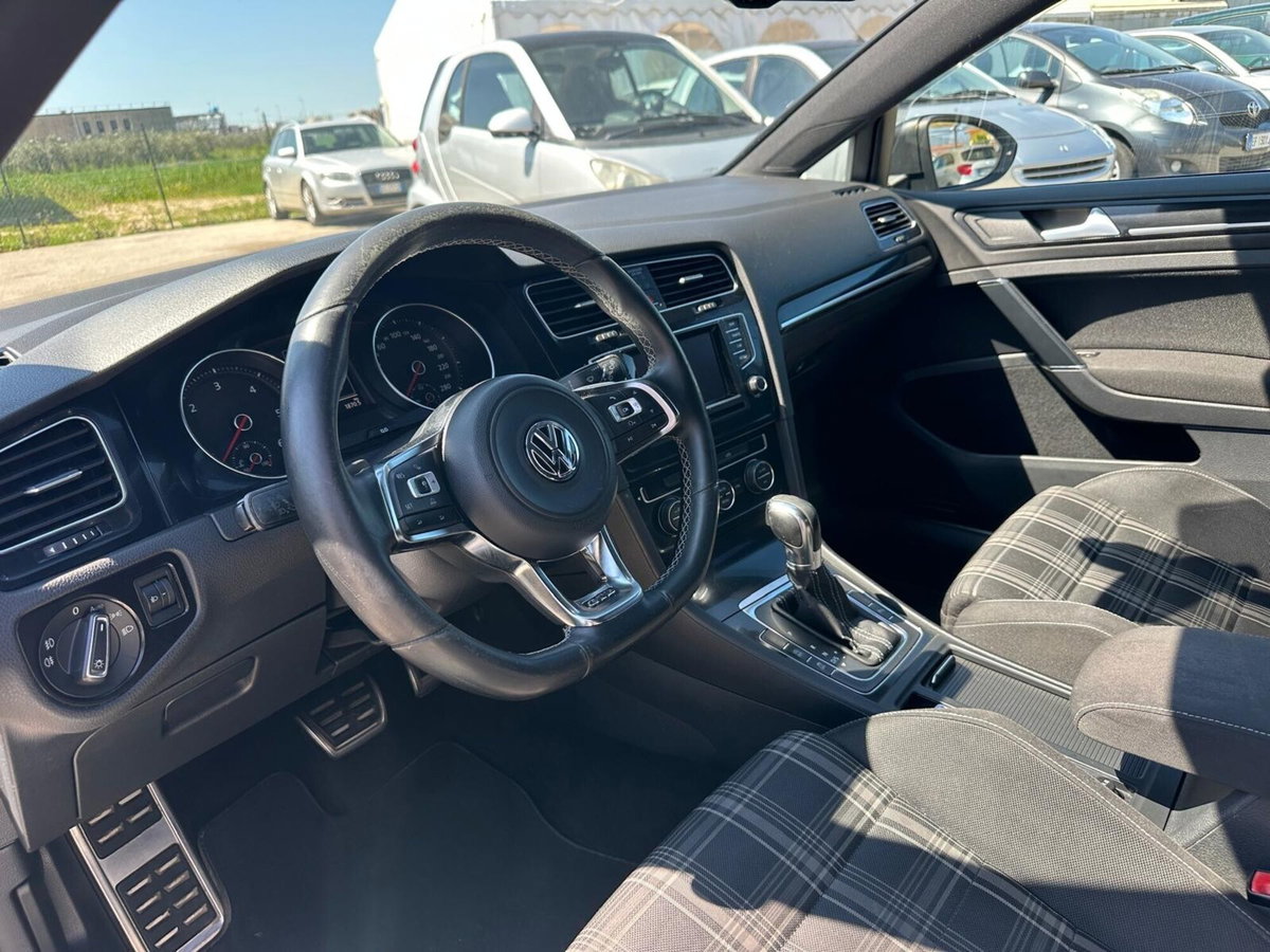 Volkswagen Golf GTD 2.0 TDI DSG 5p. BlueMotion Technology (12)