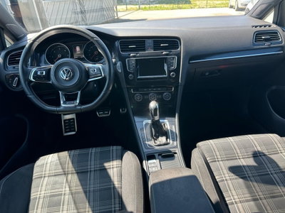 Volkswagen Golf GTD 2.0 TDI DSG 5p. BlueMotion Technology (14)