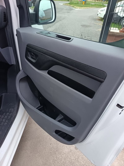 Opel Vivaro Furgone 1.5 Diesel 120CV S&S PL-TN M Furgone Enjoy (8)