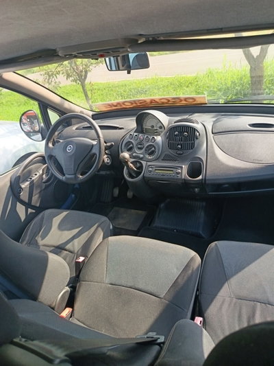 Fiat Multipla 1.9 MJT Emotion (11)