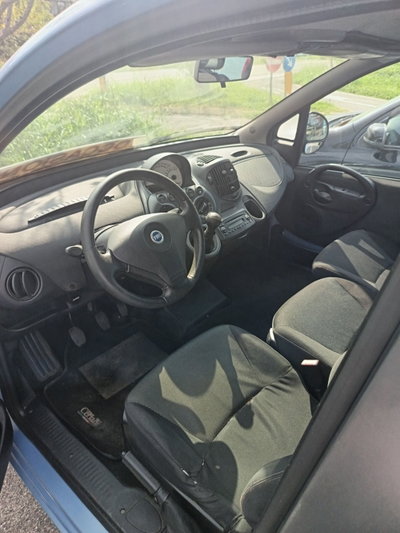 Fiat Multipla 1.9 MJT Emotion (8)