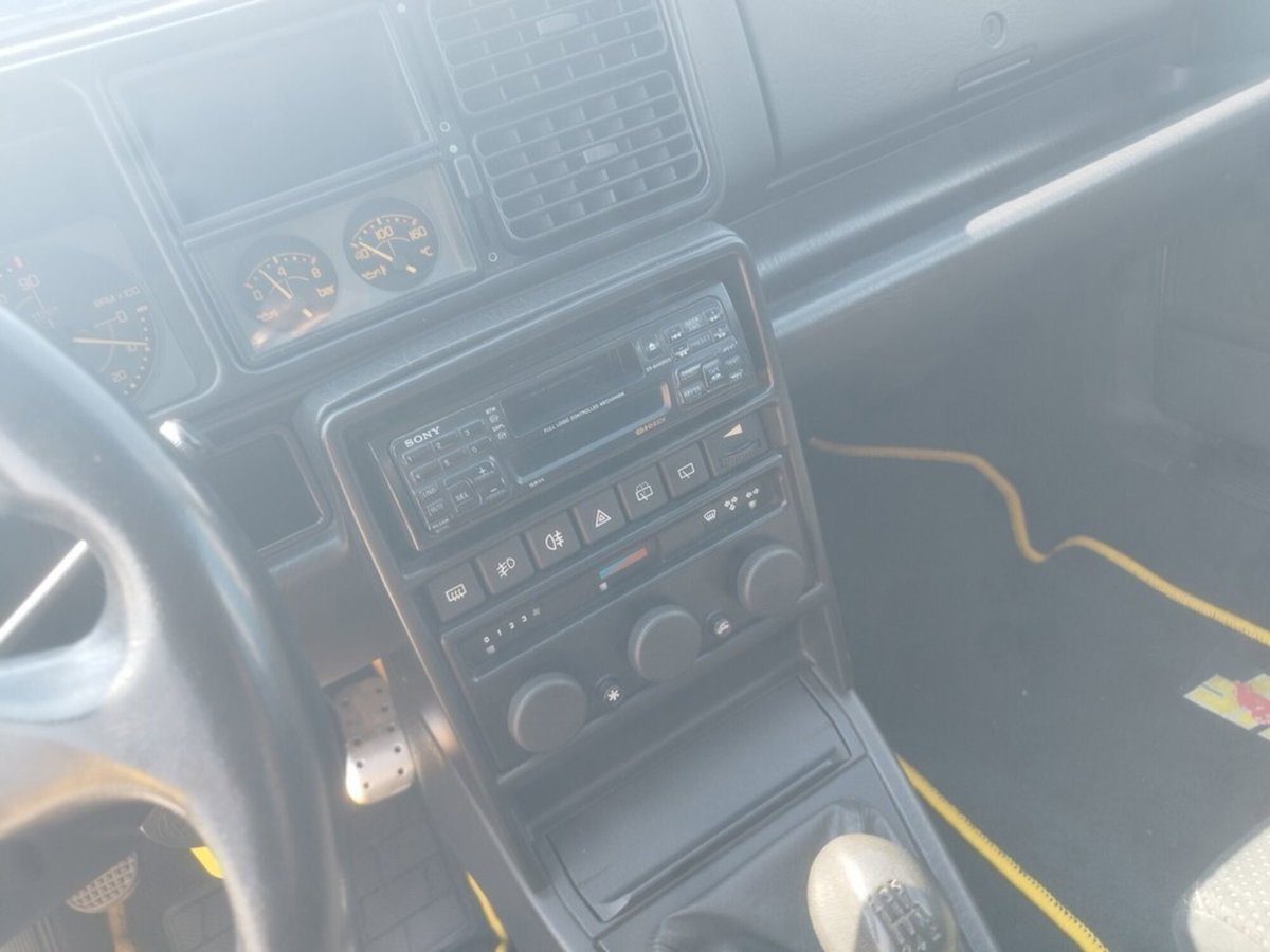Lancia Delta turbo 16V cat HF integrale (10)