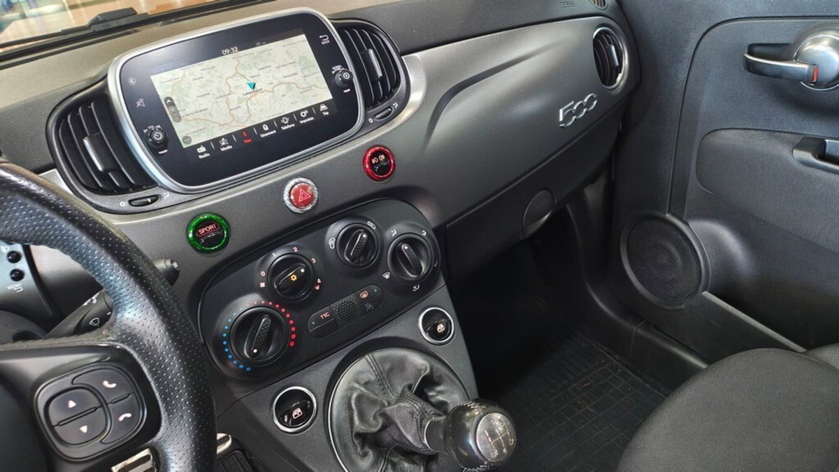 Abarth 595 595 1.4 Turbo T-Jet 160 CV Pista (10)