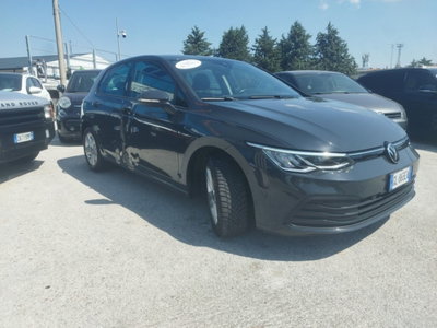 Volkswagen Golf 2.0 TDI DSG SCR Style (2)
