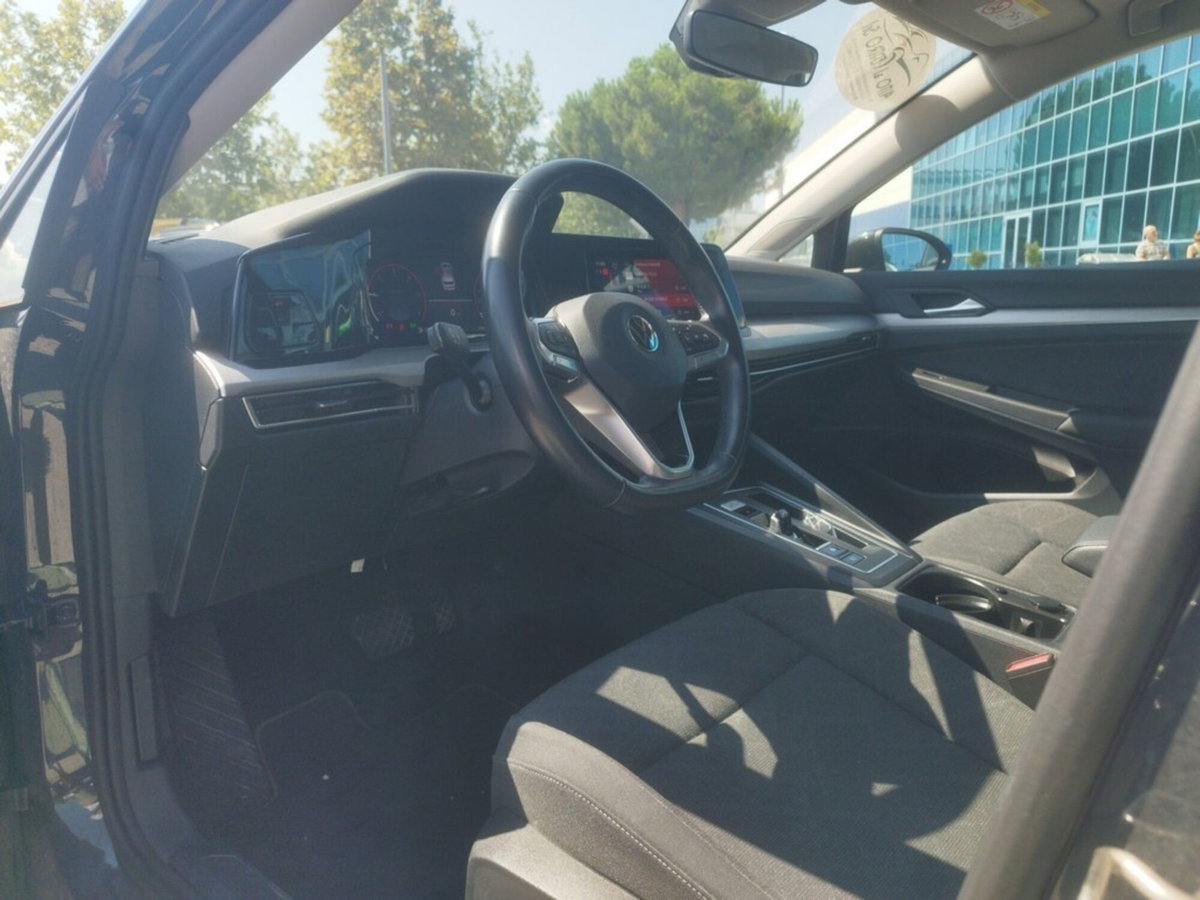 Volkswagen Golf 2.0 TDI DSG SCR Style (4)