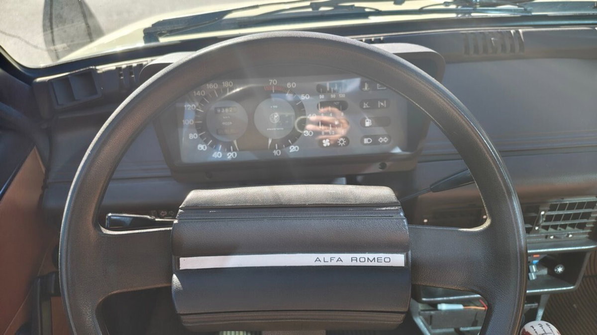 Alfa Romeo Giulietta 1.6 (9)