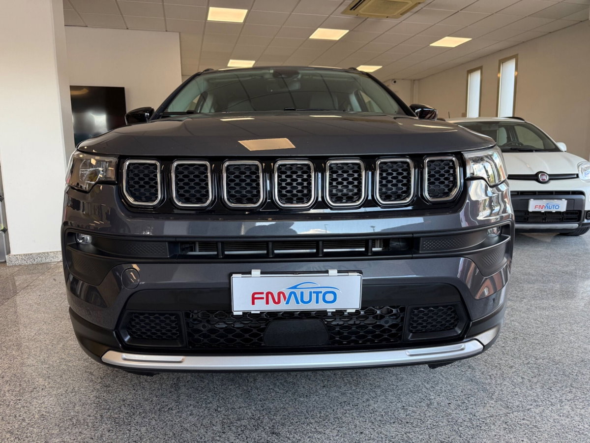 Jeep Compass 1.3 T4 190CV PHEV AT6 4xe Limited (5)
