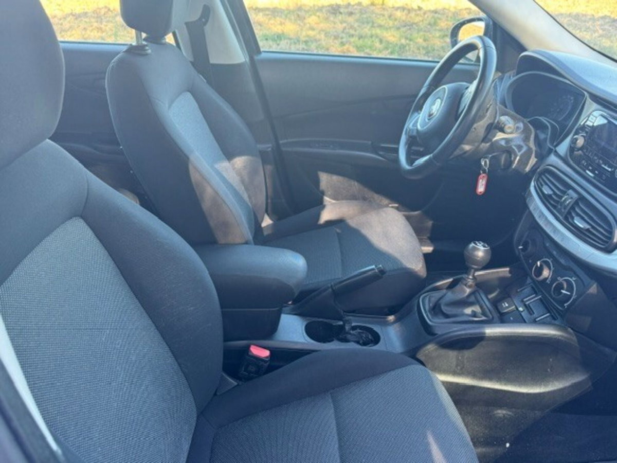 Fiat Tipo Tipo 1.4 T-Jet 120CV 5 porte Mirror (6)