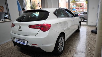 Alfa Romeo Giulietta 1.6 JTDm-2 Progression c/CL (11)