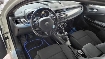 Alfa Romeo Giulietta 1.6 JTDm-2 Progression c/CL (14)
