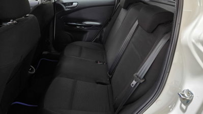 Alfa Romeo Giulietta 1.6 JTDm-2 Progression c/CL (16)