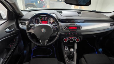 Alfa Romeo Giulietta 1.6 JTDm-2 Progression c/CL (20)