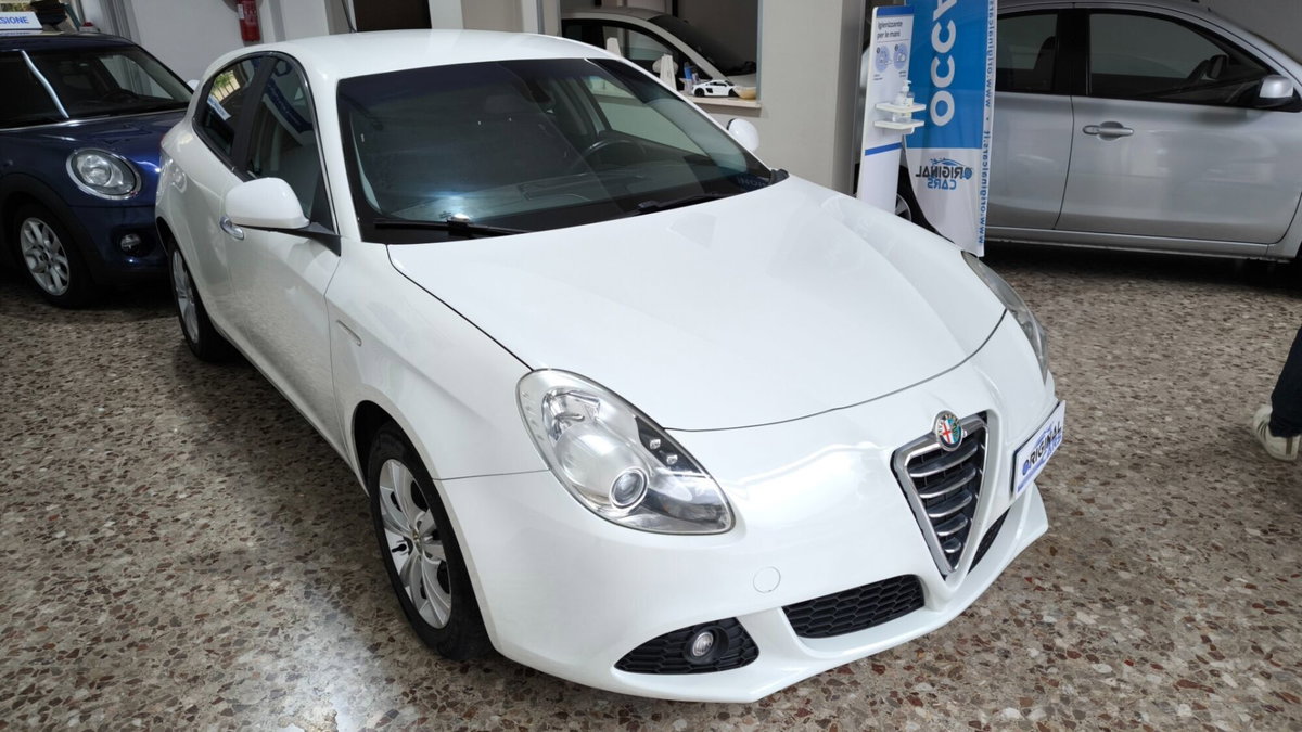 Alfa Romeo Giulietta 1.6 JTDm-2 Progression c/CL (6)