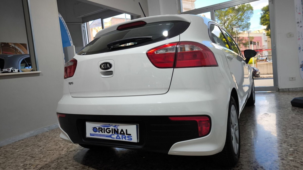 Kia Rio 1.2 CVVT 5p. Active (10)