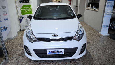 Kia Rio 1.2 CVVT 5p. Active (2)