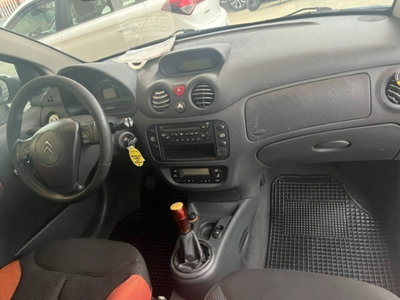 Citroen C2 1.4 HDi 70CV Evolution (6)